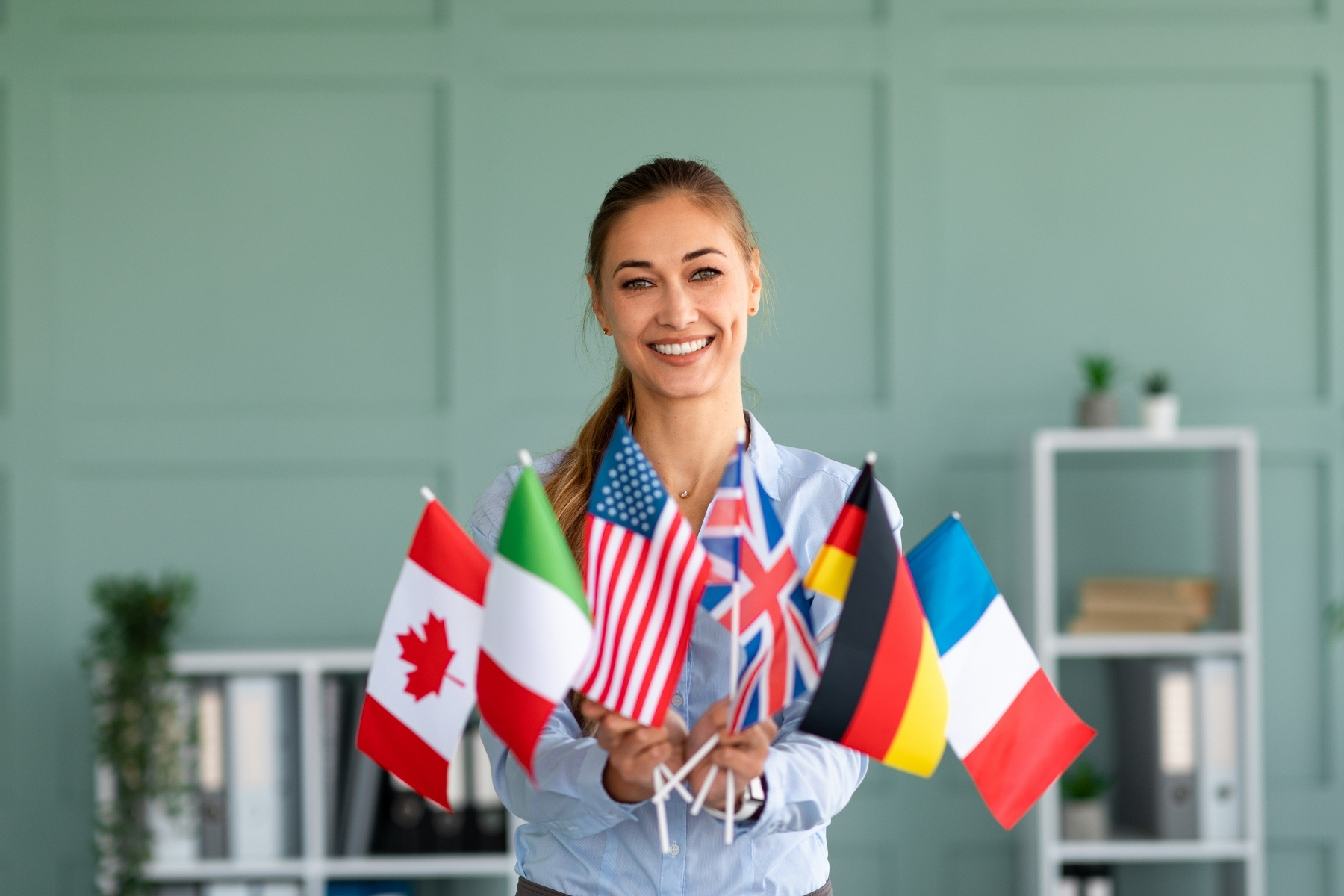 PRADAM OVERSEAS Banner 3